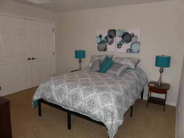 $379,900 | 24 Mangum Circle, Unit 1, Donnelly, ID 83615