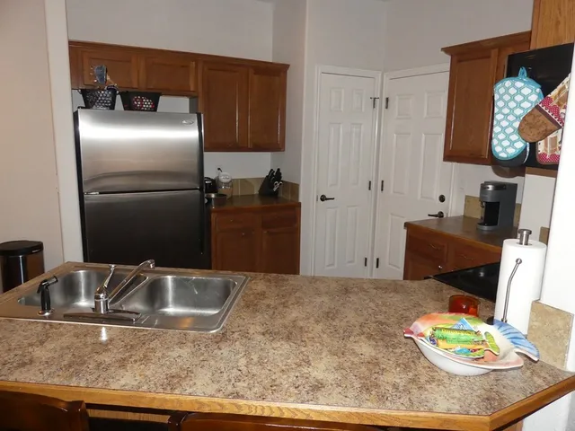 $379,900 | 24 Mangum Circle, Unit 1, Donnelly, ID 83615