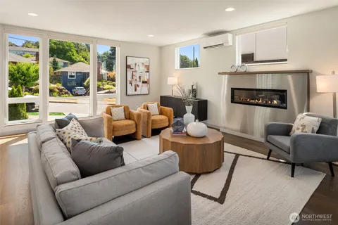 $1,549,880 | 8509 Burke Avenue North, Seattle, WA 98103