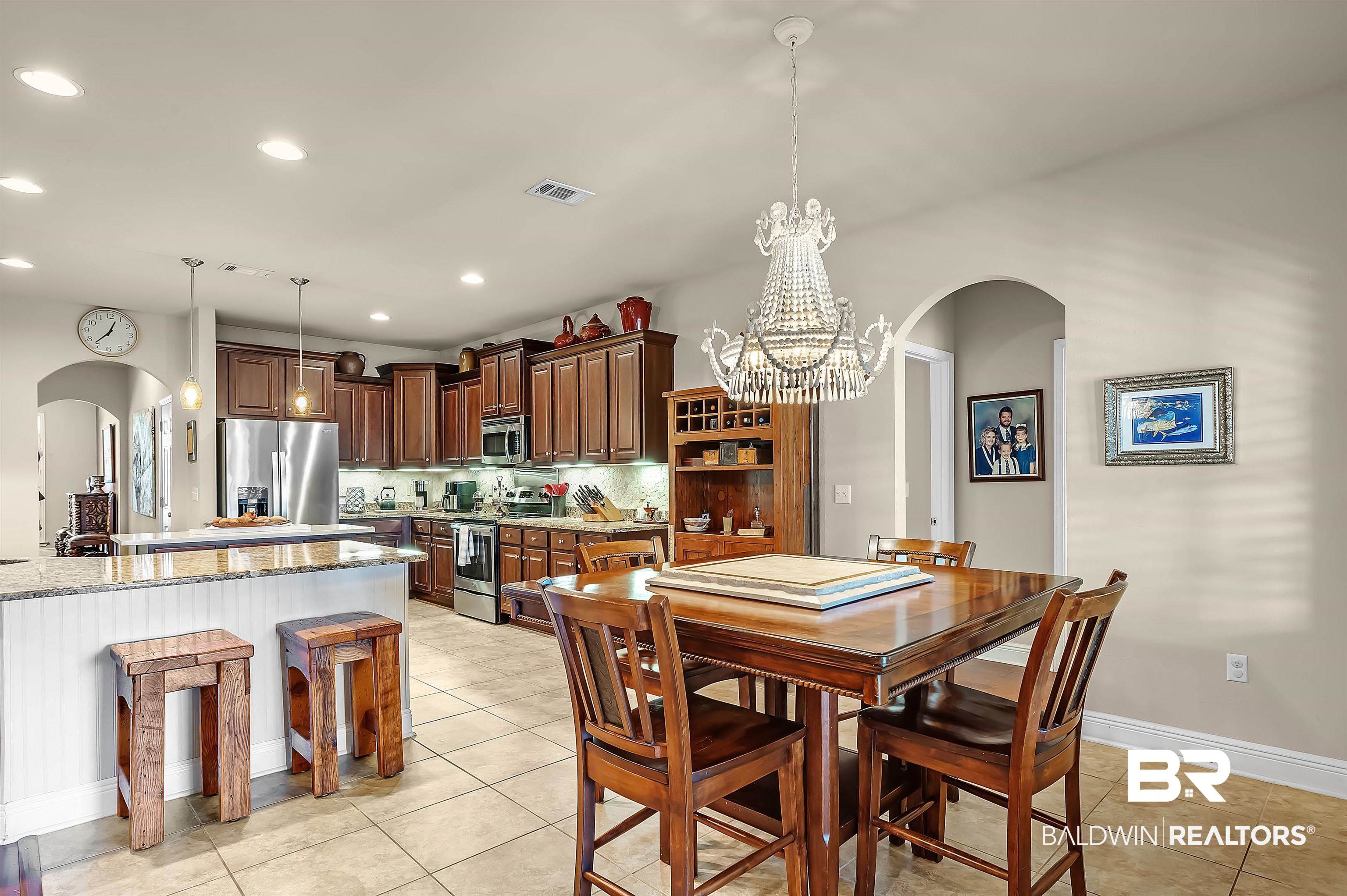 9812 Carnoustie Court Foley, AL 36535 - Photo 21 of 50 Eating and Kitchen