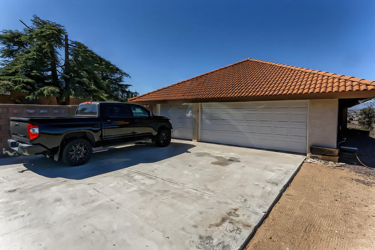 13245 Waco Road Apple Valley, CA 92308 - Photo 30 of 75 030