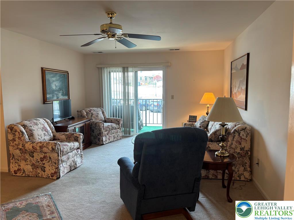 867 Cold Spring Road, Unit 5 Allentown, PA 18103 - Photo 6 of 26 Gallery Image 6