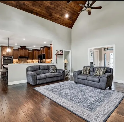 $870,000 | 332 Harris Road, Old Fort, TN 37362