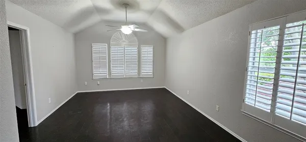 $2,950 | 2956 South Bend Drive, Dallas, TX 75229