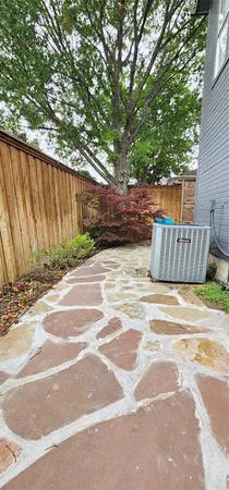 $2,950 | 2956 South Bend Drive, Dallas, TX 75229