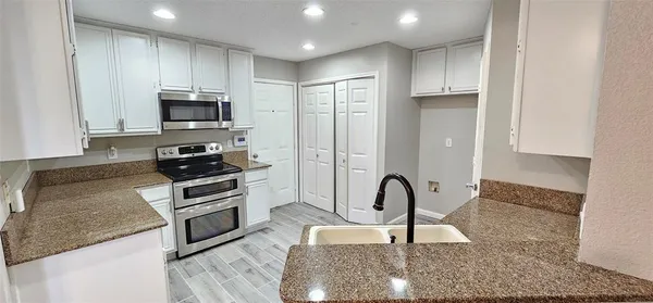 $2,950 | 2956 South Bend Drive, Dallas, TX 75229