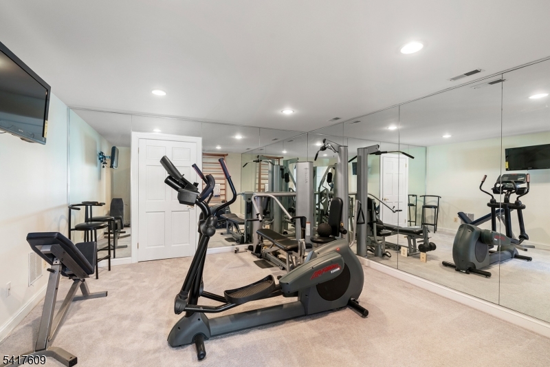 2 Cobblefield Road Mendham, NJ 07945 - Photo 36 of 50