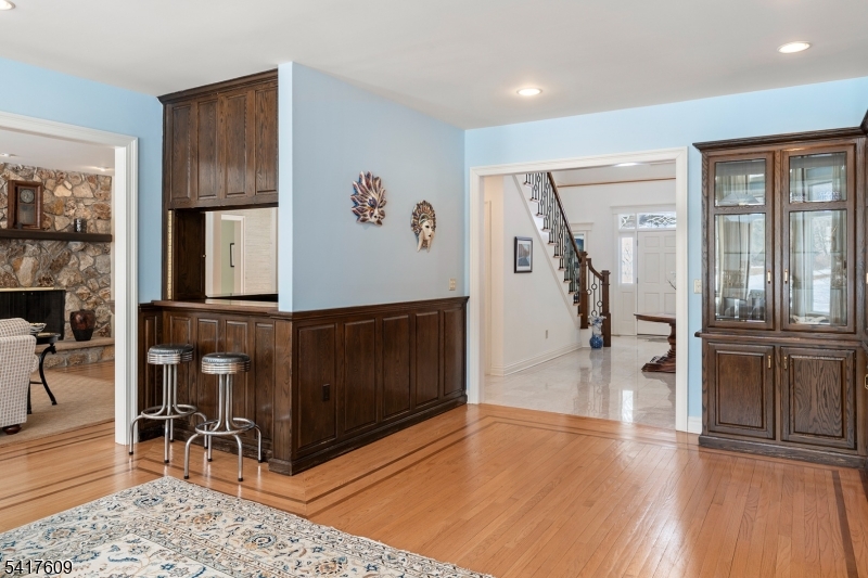 2 Cobblefield Road Mendham, NJ 07945 - Photo 7 of 50