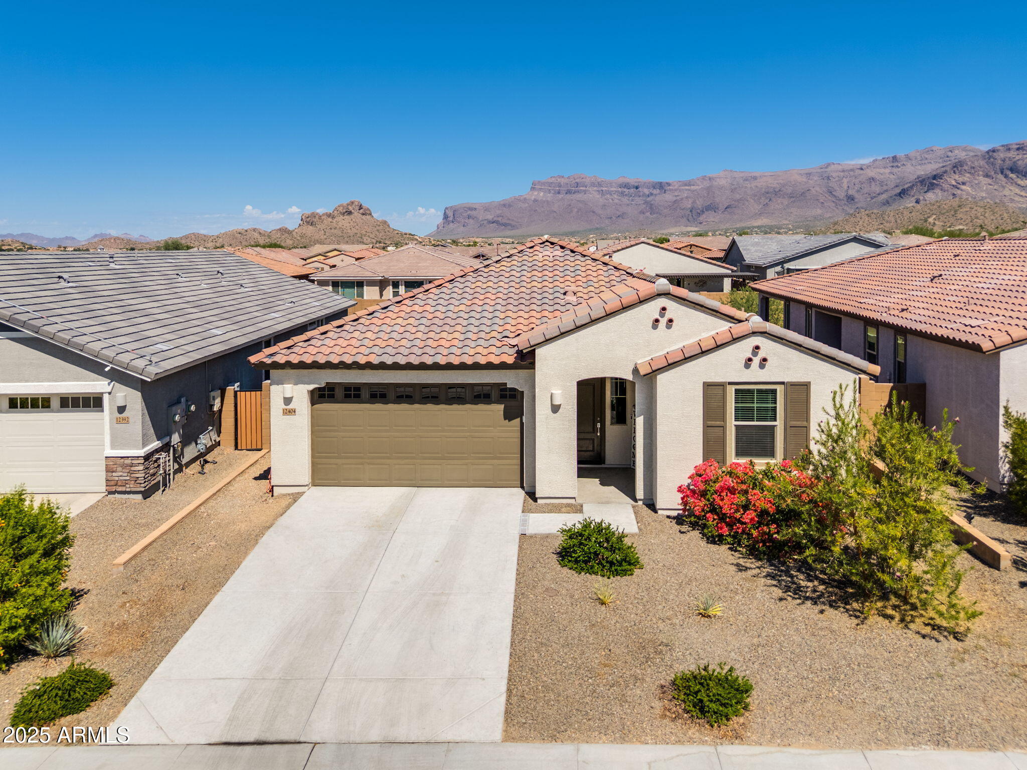 12404 East Soloman Road Gold Canyon, AZ 85118 - Photo 1 of 47 front view of a house with a yard