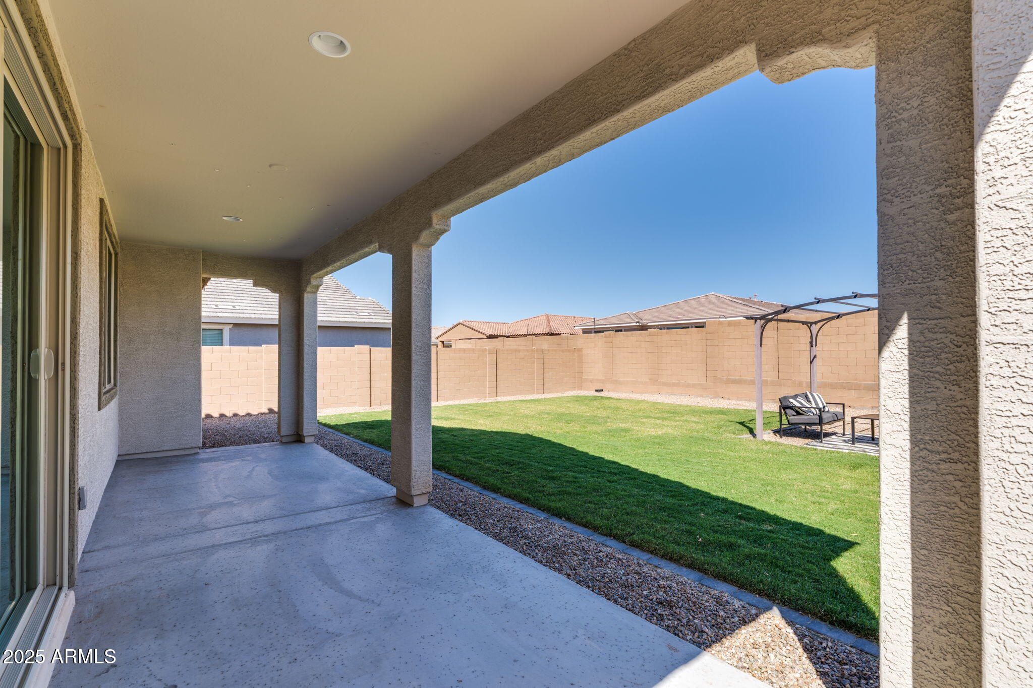 12404 East Soloman Road Gold Canyon, AZ 85118 - Photo 30 of 47 a view of a porch and garden