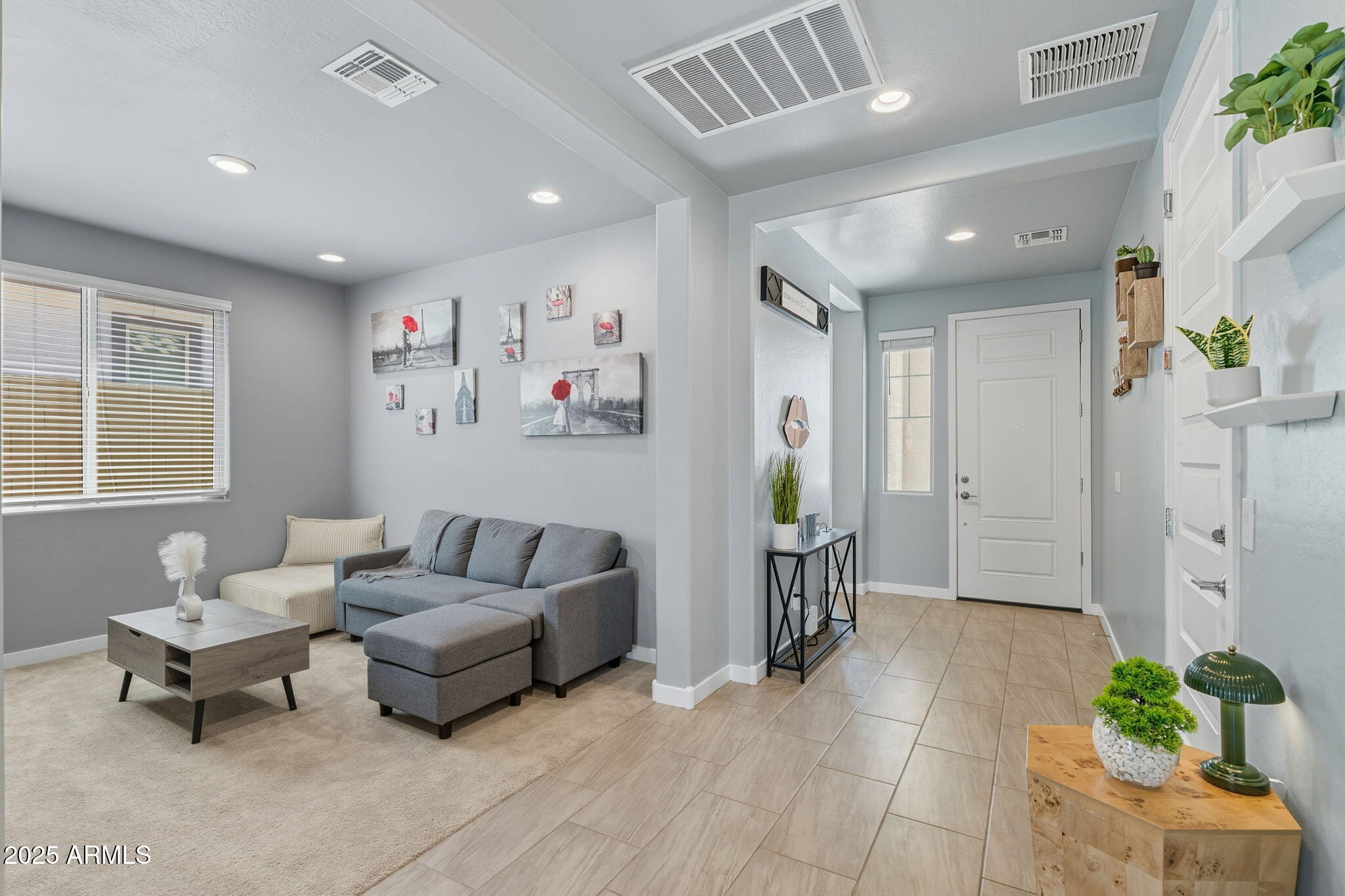 12404 East Soloman Road Gold Canyon, AZ 85118 - Photo 4 of 47 a living room with furniture and a potted plant