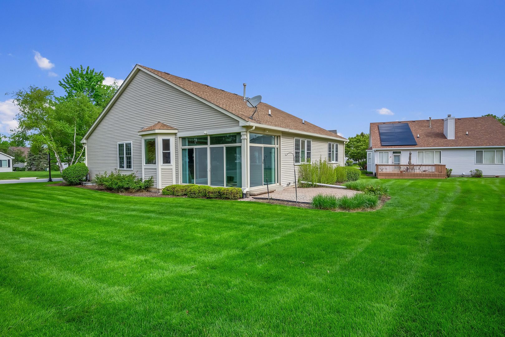 669 Saugatuk Circle Romeoville, IL 60446 - Photo 26 of 33