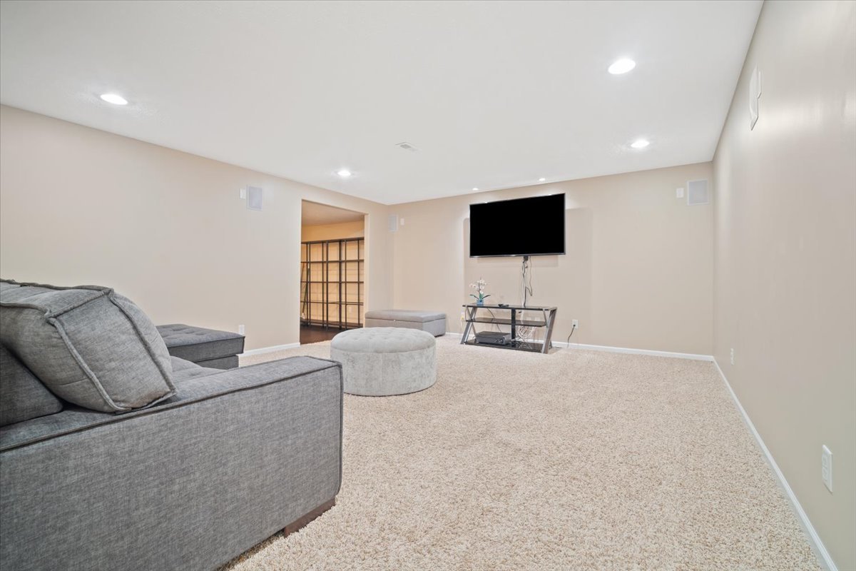 2205 Bracebridge Road Bloomington, IL 61705 - Photo 19 of 31 Gallery Image 19