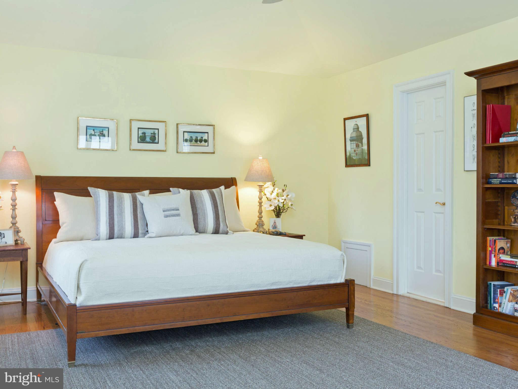 3836 Woodley Road Northwest Washington, DC 20016 - Photo 12 of 30 Master Bedroom
