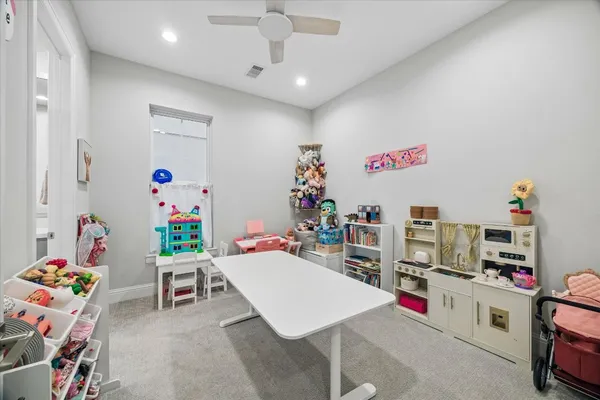 $750,000 | 966 Dunleigh Meadows Lane, Houston, TX 77055