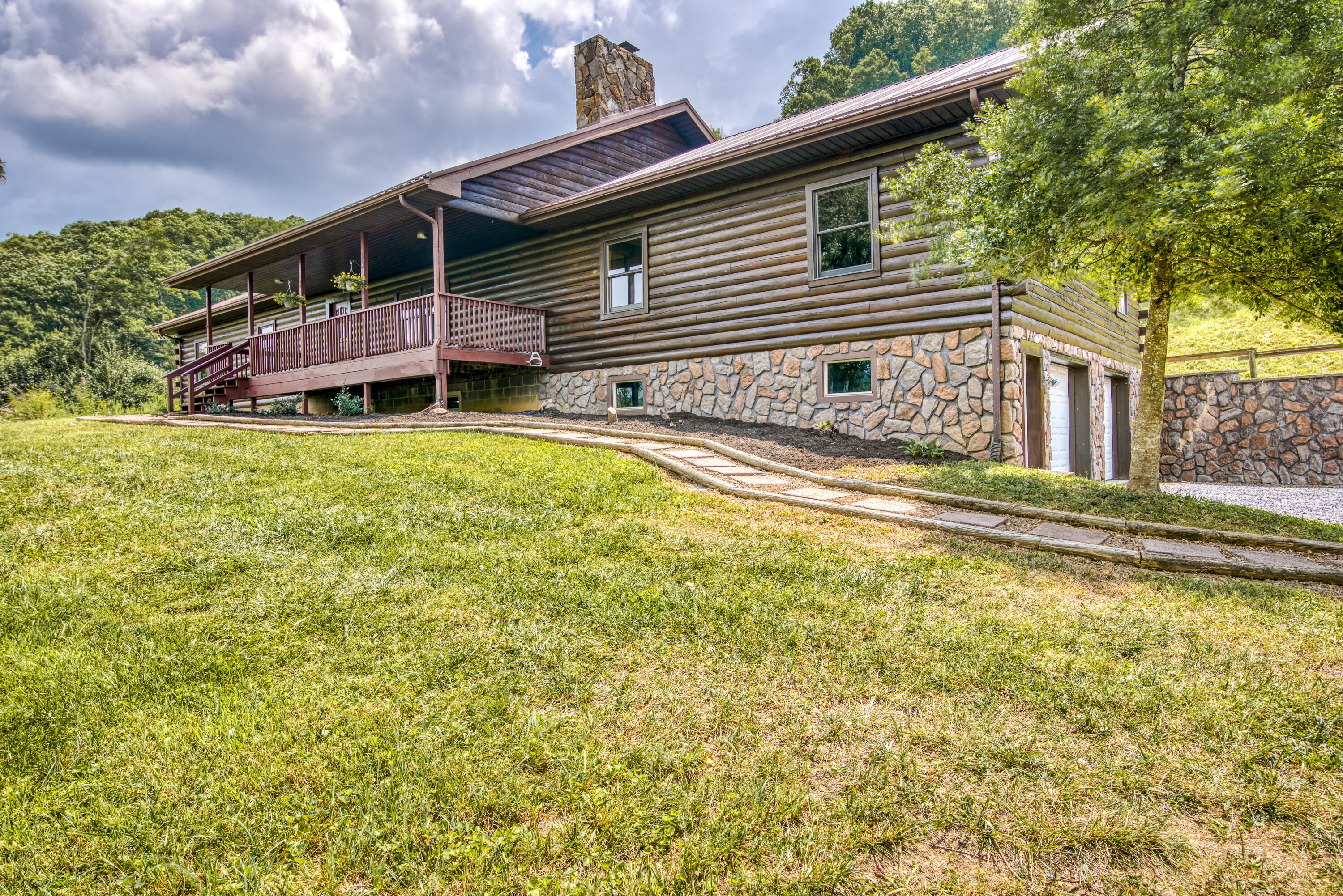28318 Robindale Road Meadowview, VA 24361 - Photo 21 of 70 07CFDB86-B1D6-4134-868F-86B6AD047EF3
