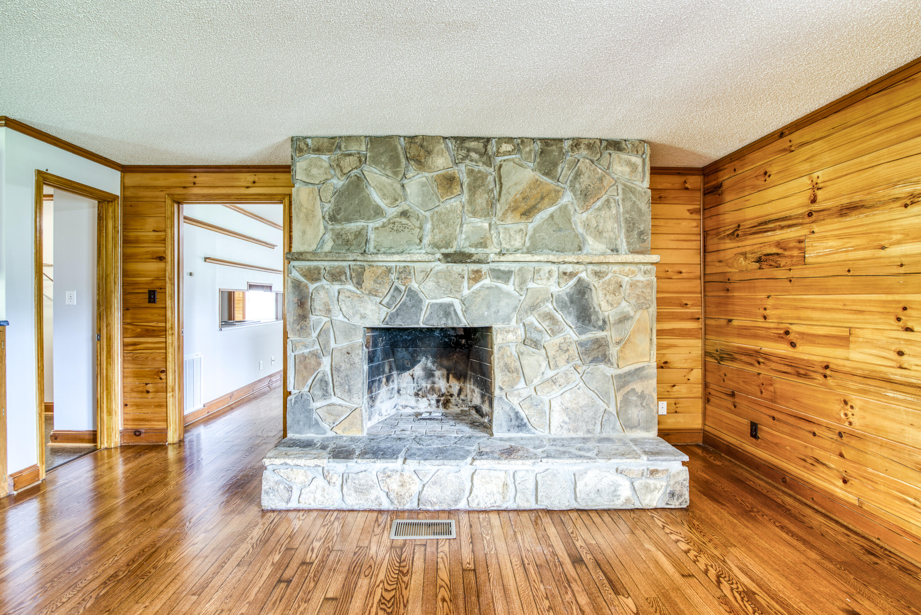 28318 Robindale Road Meadowview, VA 24361 - Photo 25 of 70 B19EADAD-8CDE-4F40-A6F1-FEF66624251D