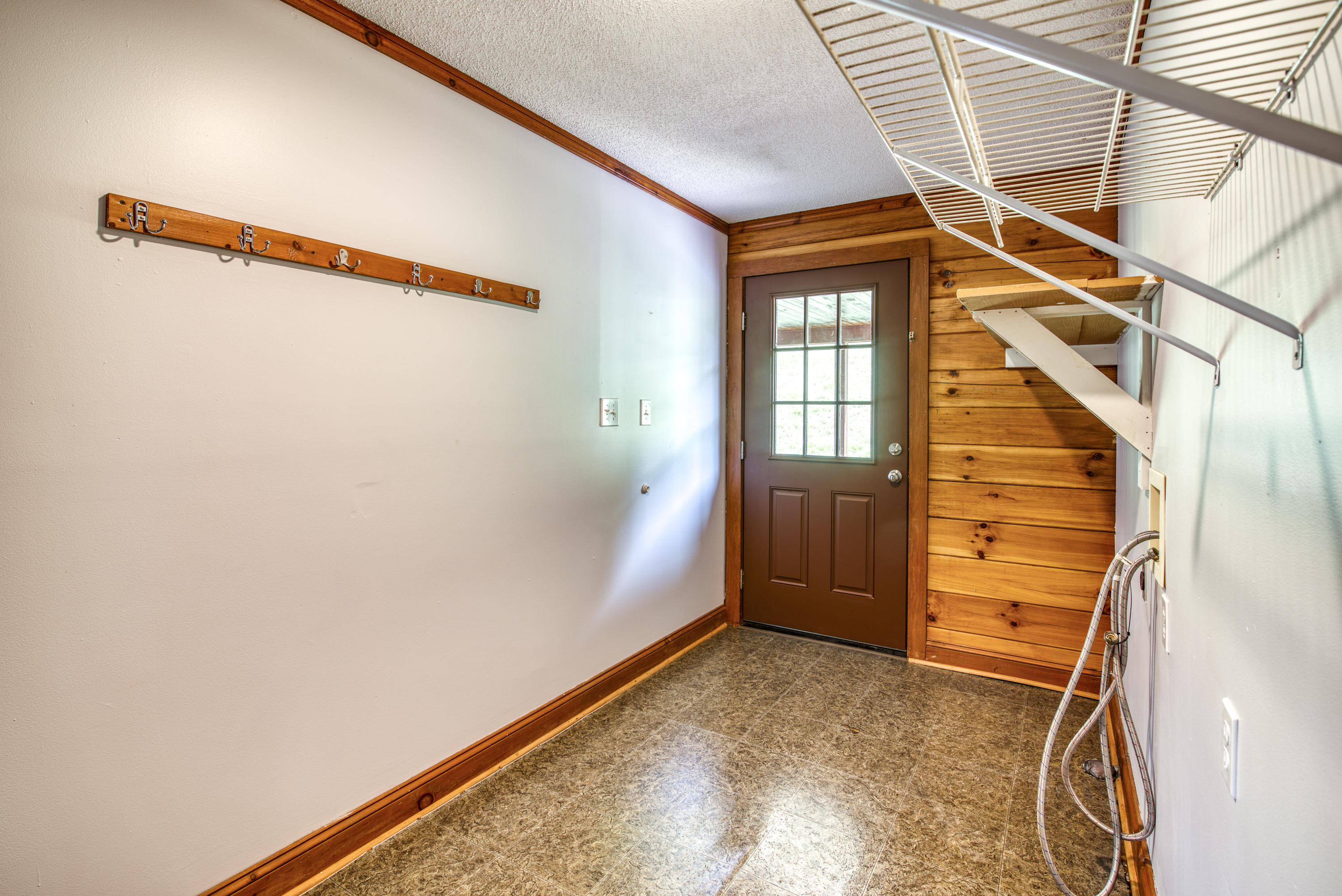 28318 Robindale Road Meadowview, VA 24361 - Photo 51 of 70 Laundry