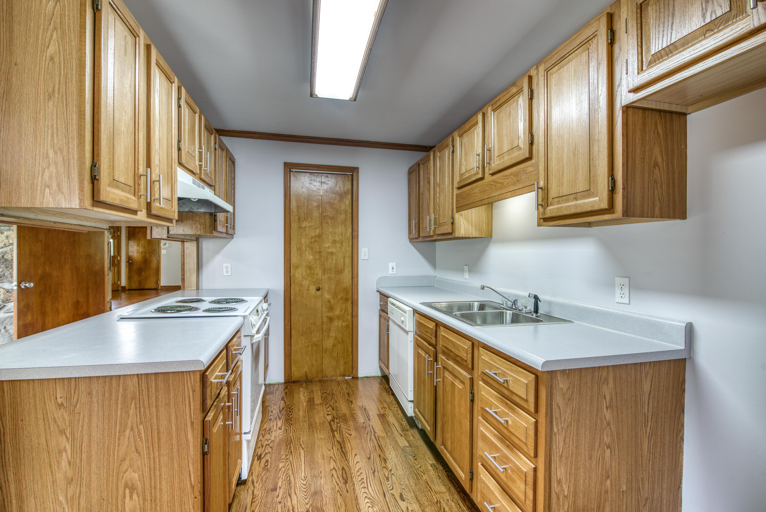 28318 Robindale Road Meadowview, VA 24361 - Photo 57 of 70 In-Law kitchen