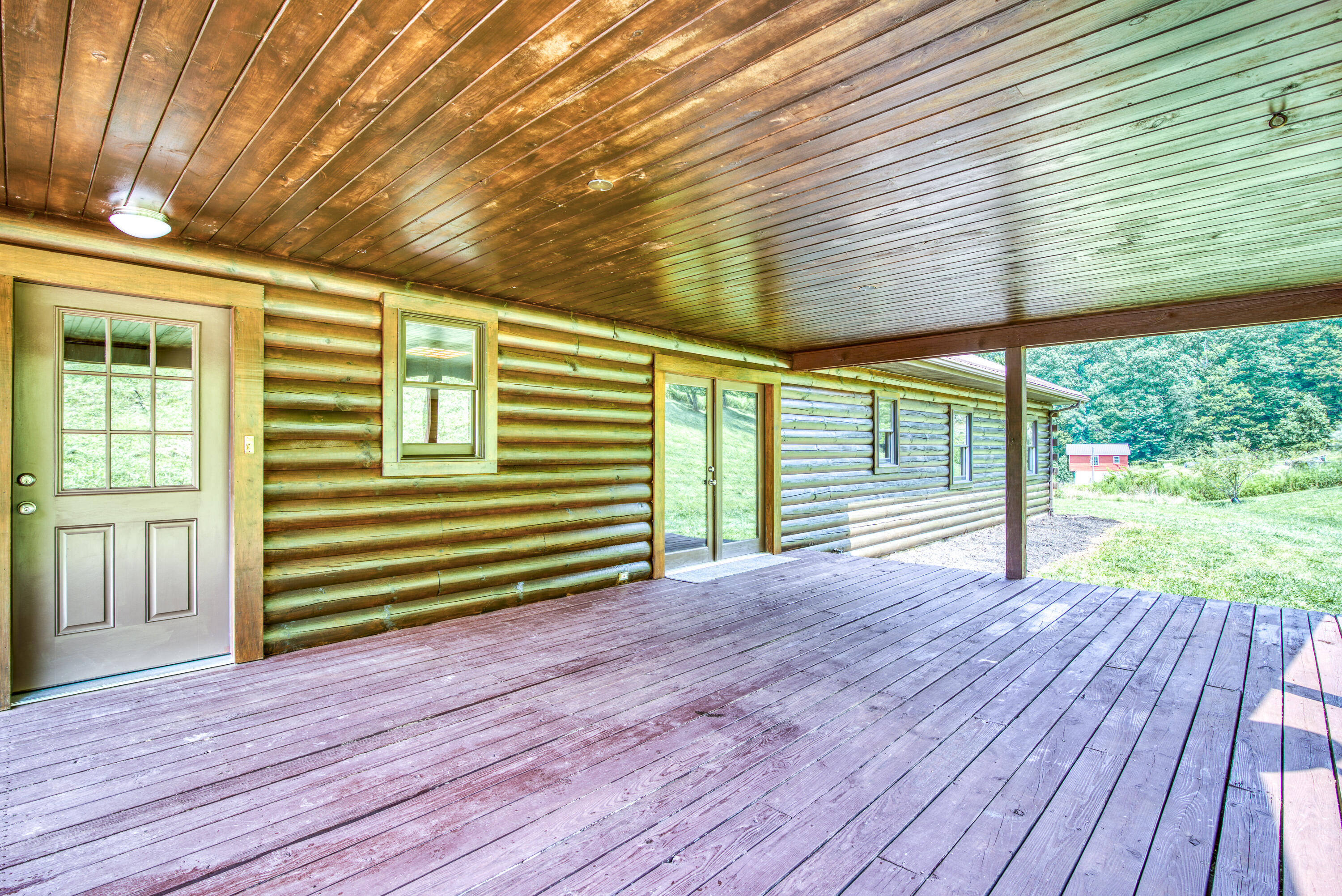 28318 Robindale Road Meadowview, VA 24361 - Photo 69 of 70 doors to laundry & great rm