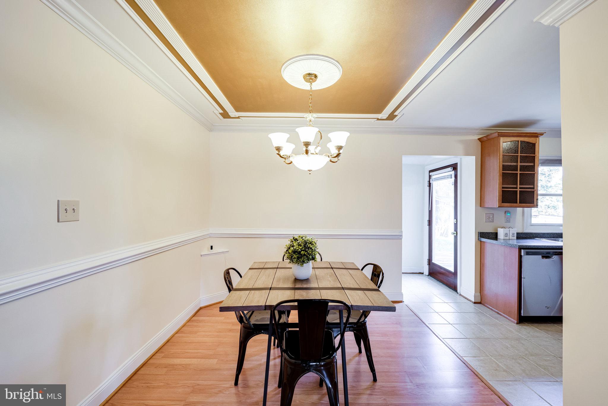 8116 Russell Road Alexandria, VA 22309 - Photo 8 of 44 Dining Room