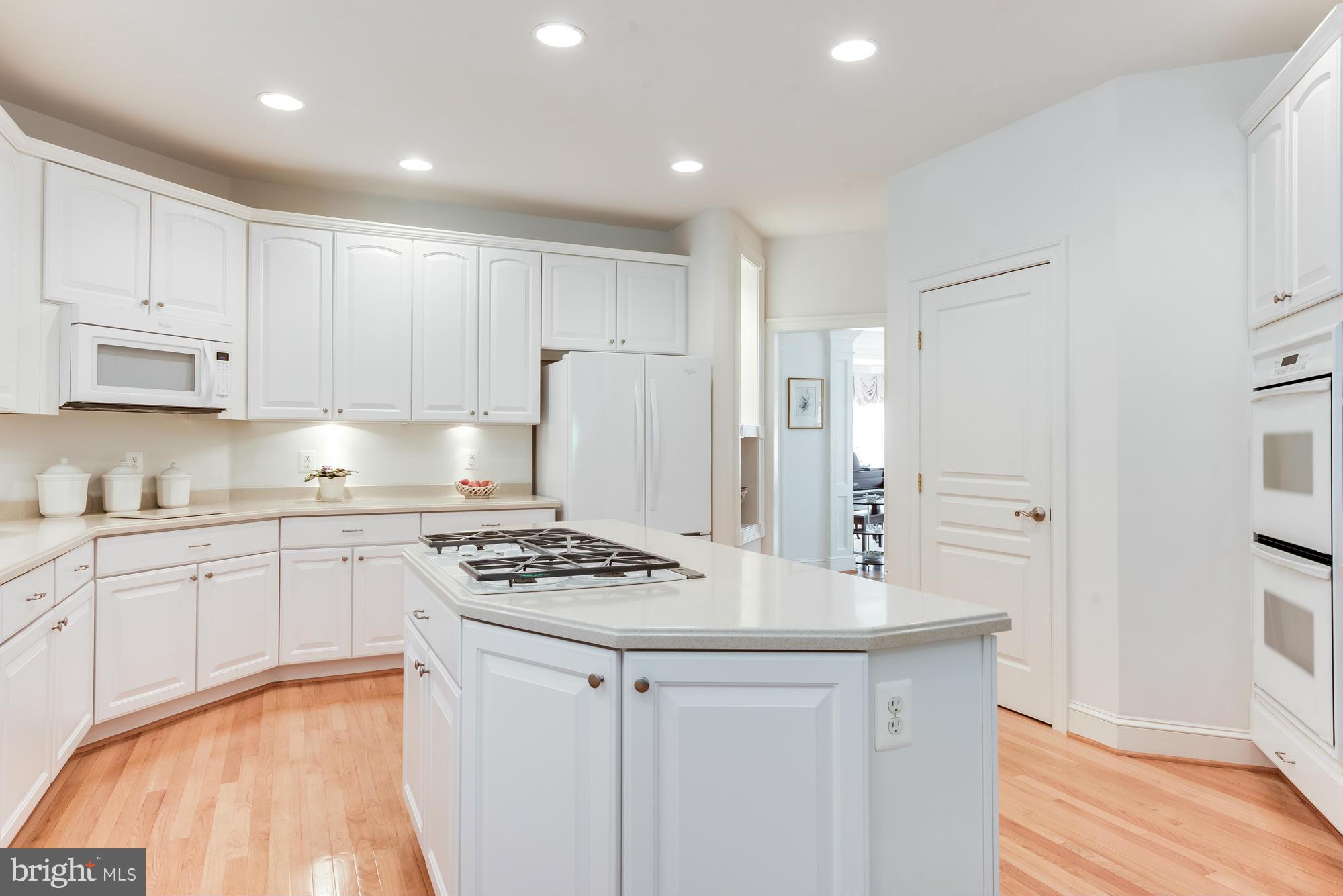 1608 Wyatts Ridge Road Crownsville, MD 21032 - Photo 23 of 27 Kitchen