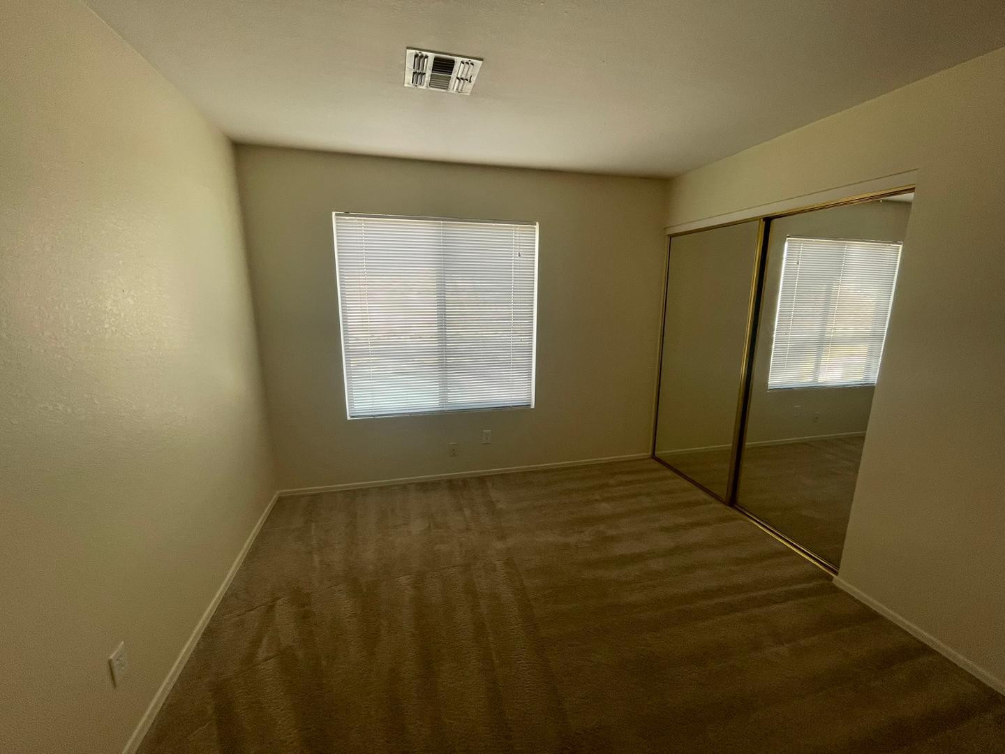 324 West Colt Road Tempe, AZ 85284 - Photo 9 of 19 Photo #9