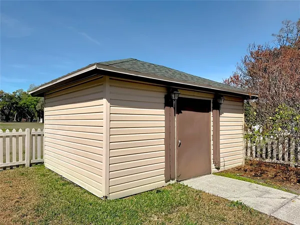 $510,000 | 452 Summit Chase Drive, Valrico, FL 33594