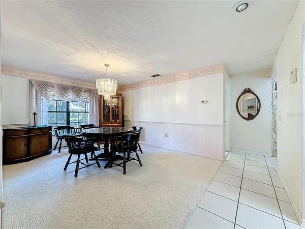$510,000 | 452 Summit Chase Drive, Valrico, FL 33594