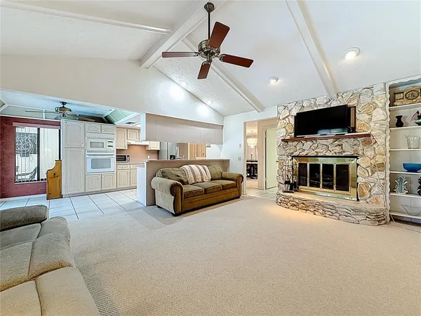 $510,000 | 452 Summit Chase Drive, Valrico, FL 33594