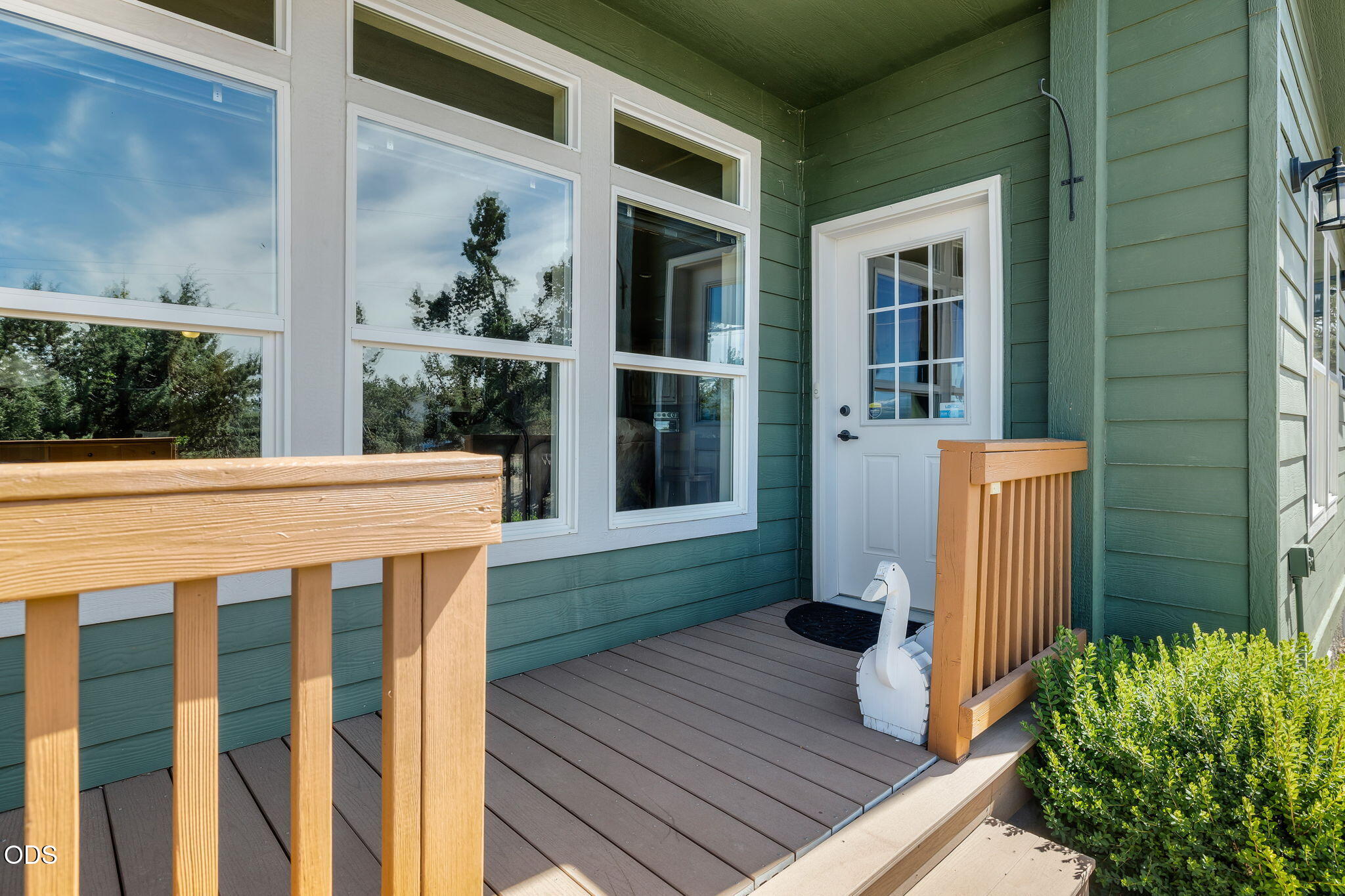 20810 89th Street Bend, OR 97703 - Photo 19 of 87
