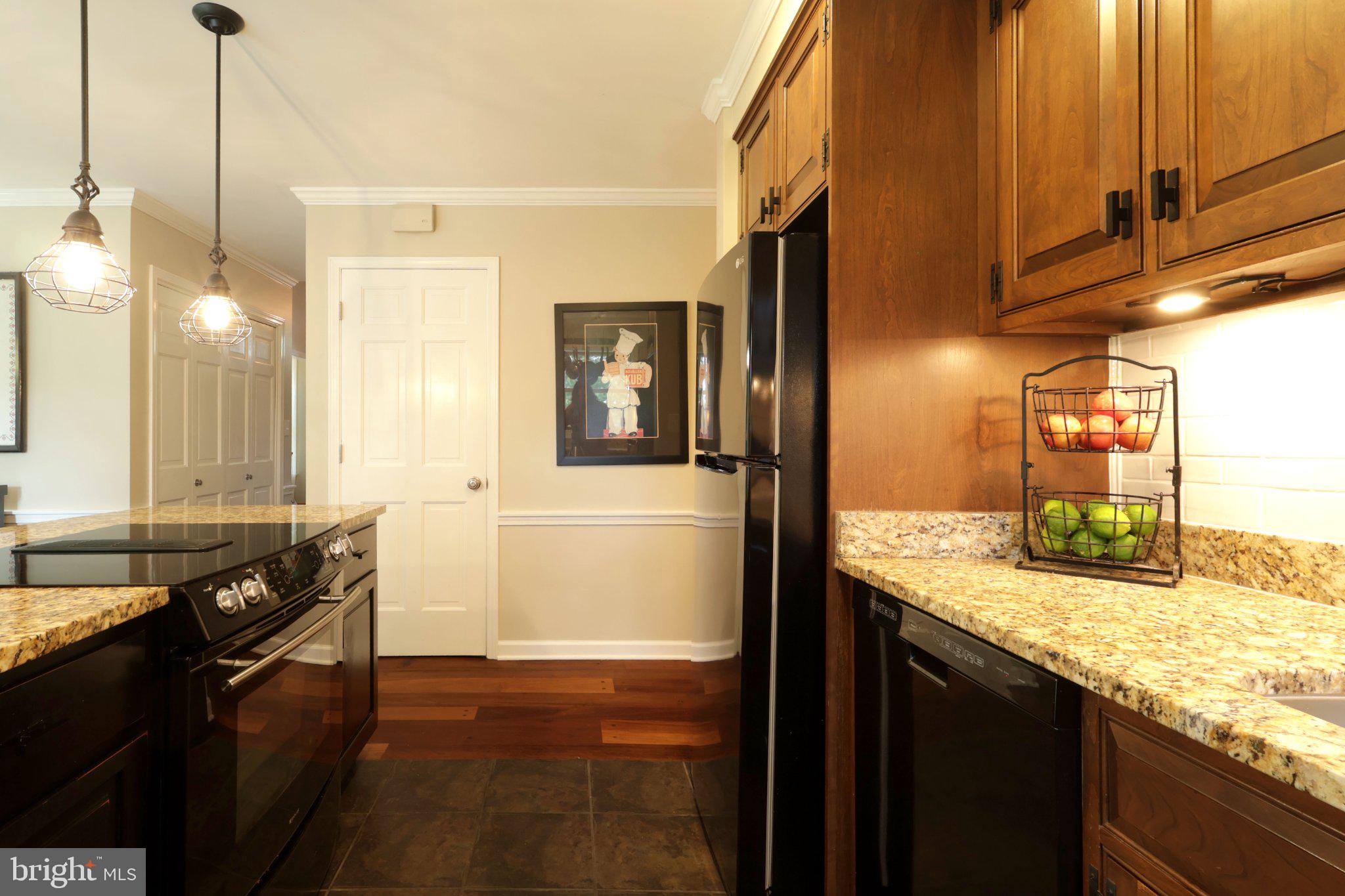 936 Oak Ridge Avenue State College, PA 16801 - Photo 21 of 78 Gallery Image 21