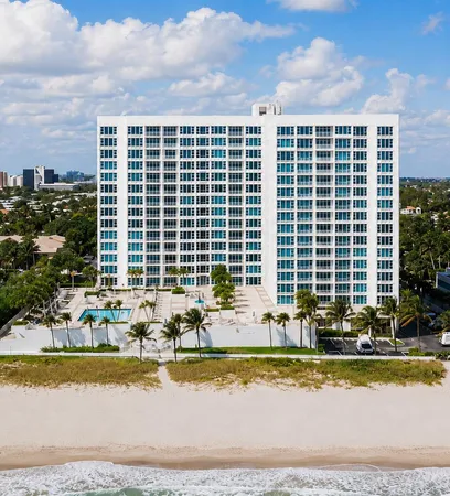 $680,000 | 1620 South Ocean Boulevard, Unit 8H, Lauderdale-by-the-Sea, FL 33062
