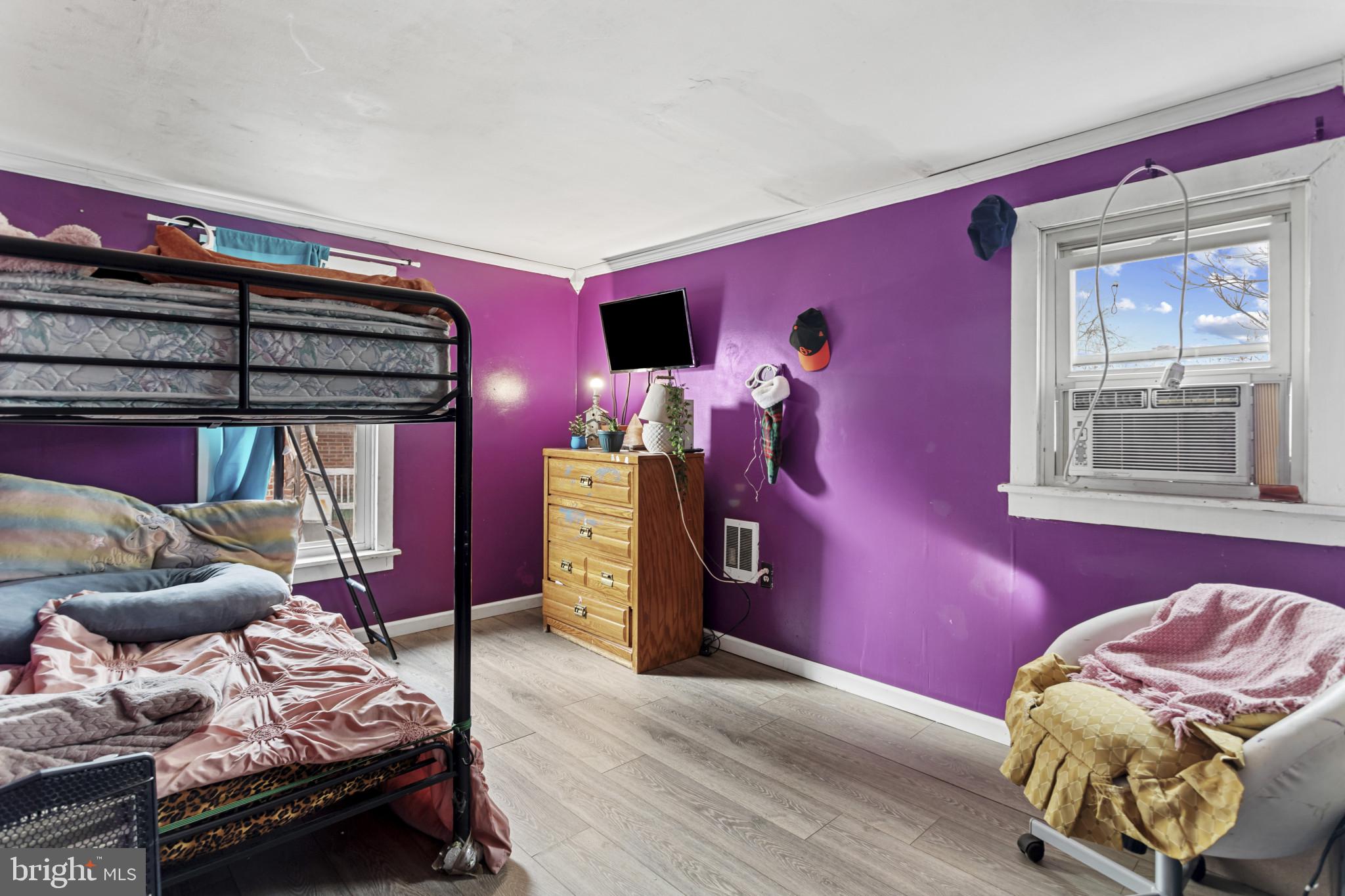 141 West King Street Littlestown, PA 17340 - Photo 25 of 31 a bedroom with furniture and a window