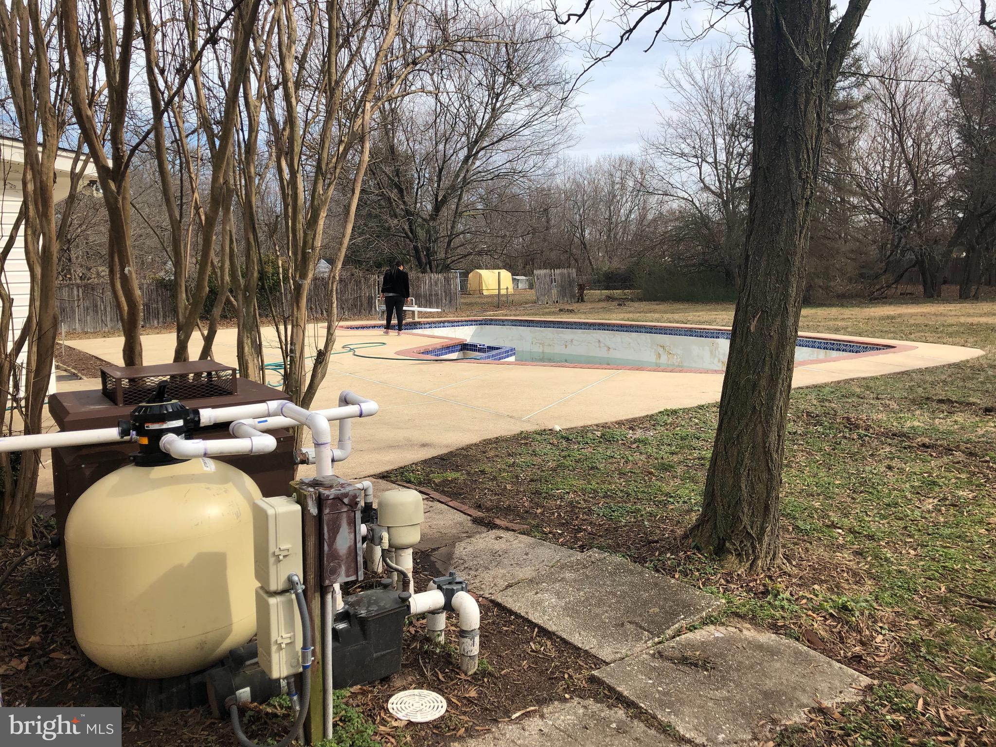 6618 Horseshoe Road Clinton, MD 20735 - Photo 24 of 26 Pool view Rear