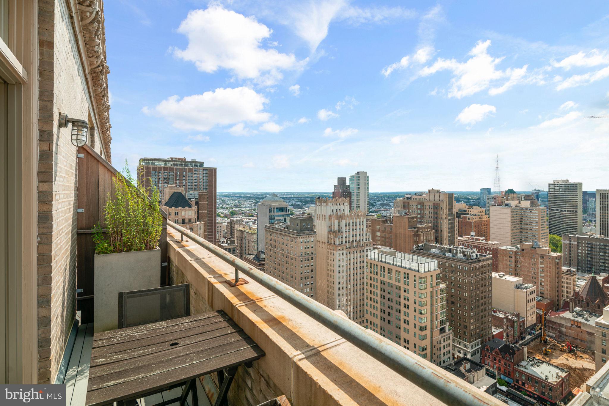 111 South 15th Street, Unit P306 Philadelphia, PA 19102 - Photo 15 of 35