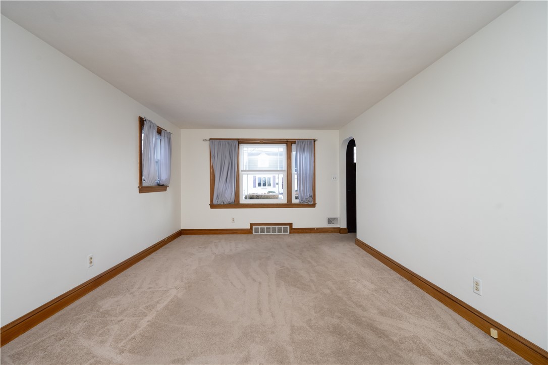 250 Pullen Avenue Pawtucket, RI 02861 - Photo 5 of 15