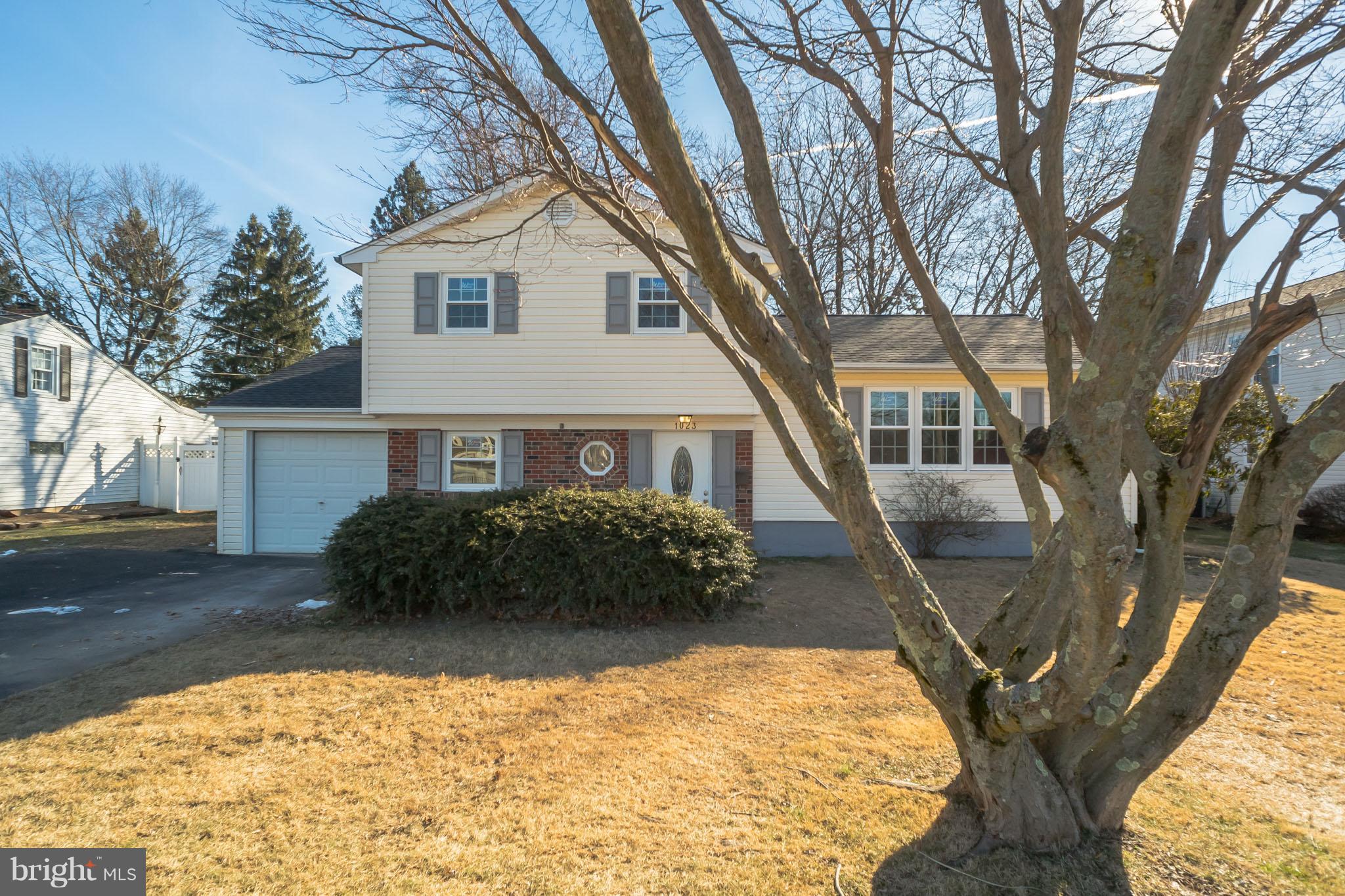 1023 Valley Road Warminster, PA 18974 - Photo 3 of 30 Gallery Image 3