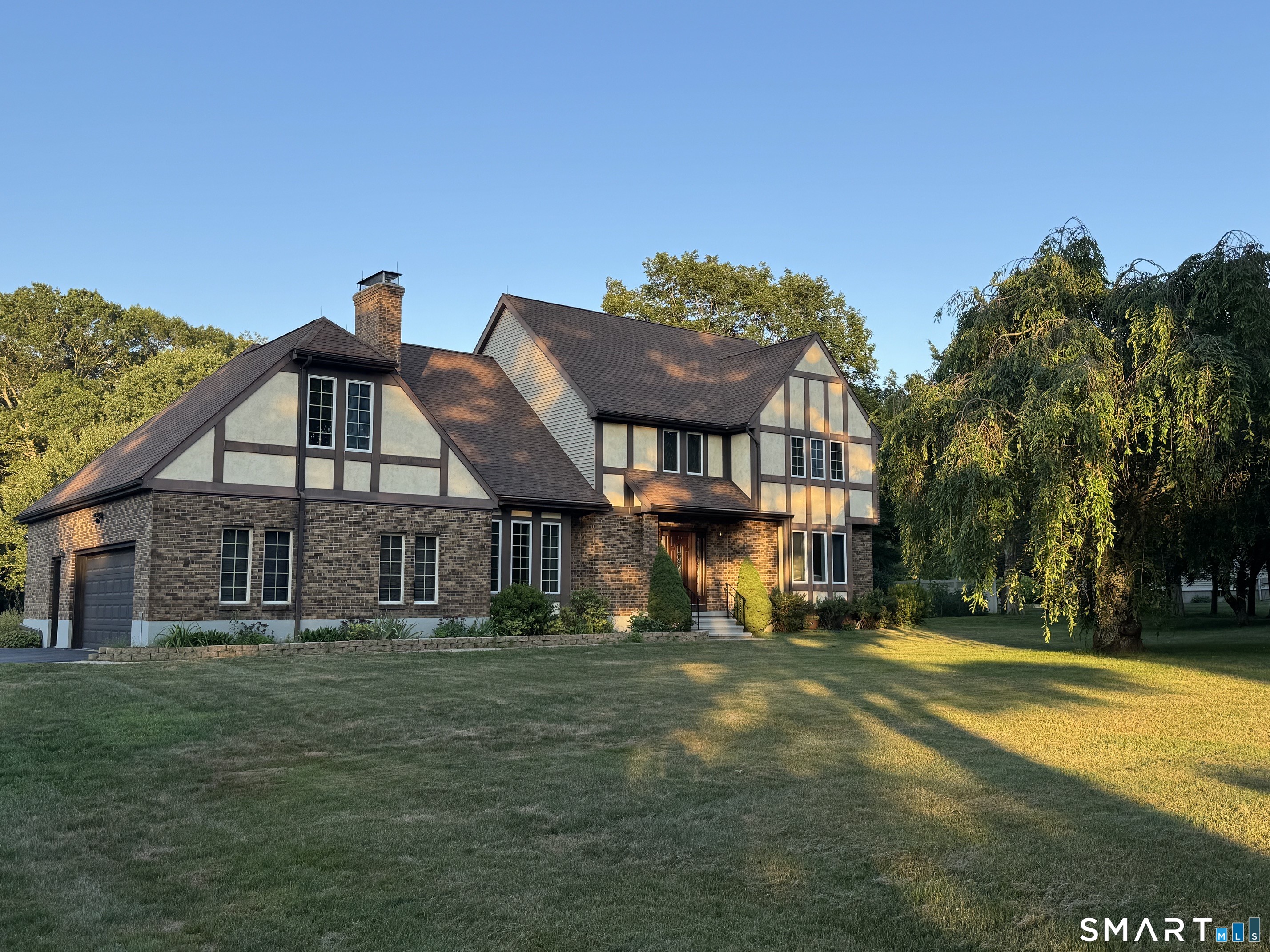 389 Old Colchester Road Hebron, CT 06231 - Photo 2 of 6