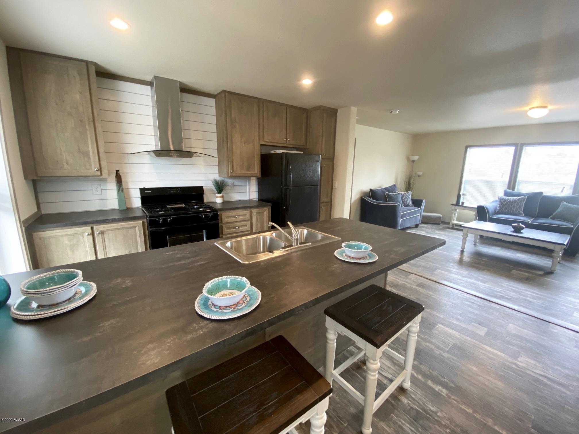 30 Co Road Vernon, AZ 85940 - Photo 7 of 41