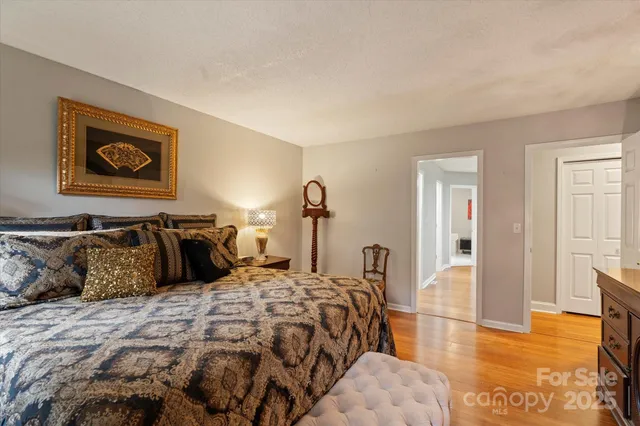 $759,000 | 314 Sweetwater Hills Drive, Hendersonville, NC 28791