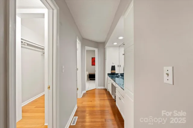 $759,000 | 314 Sweetwater Hills Drive, Hendersonville, NC 28791