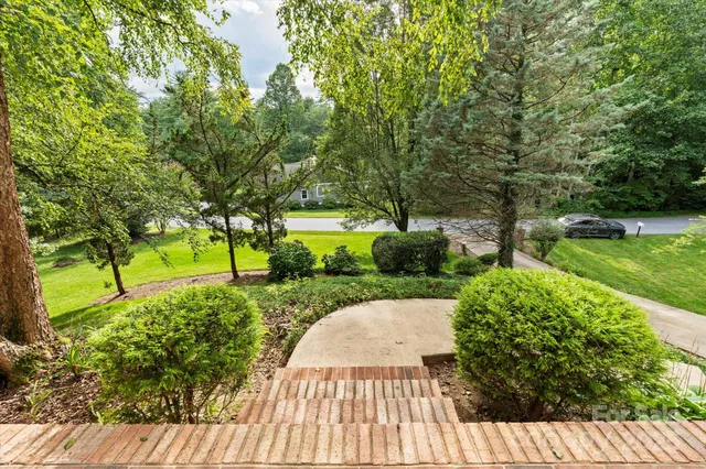 $759,000 | 314 Sweetwater Hills Drive, Hendersonville, NC 28791