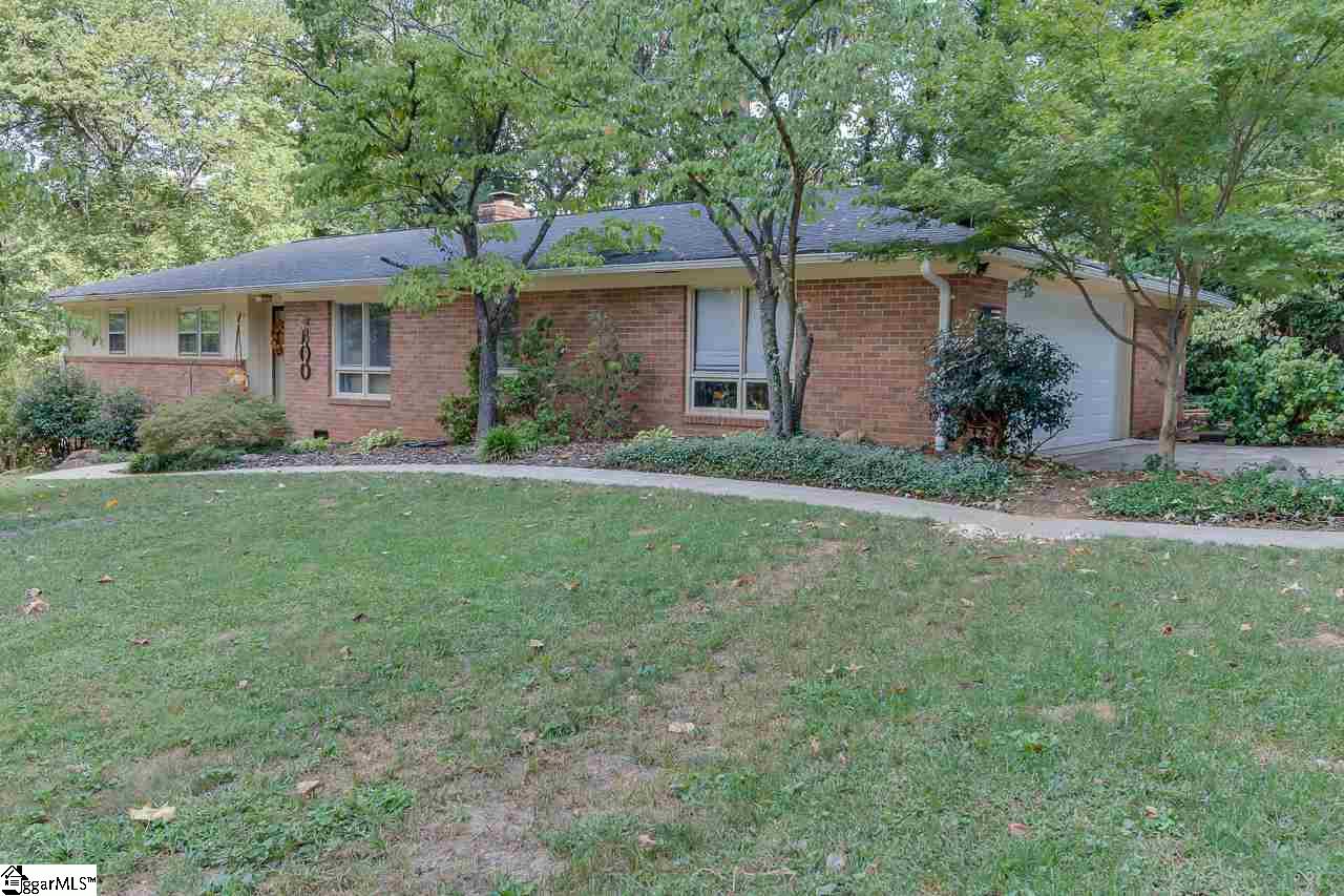 1 Ravensworth Road Taylors, SC 29687 - Photo 4 of 34 Gallery Image 4