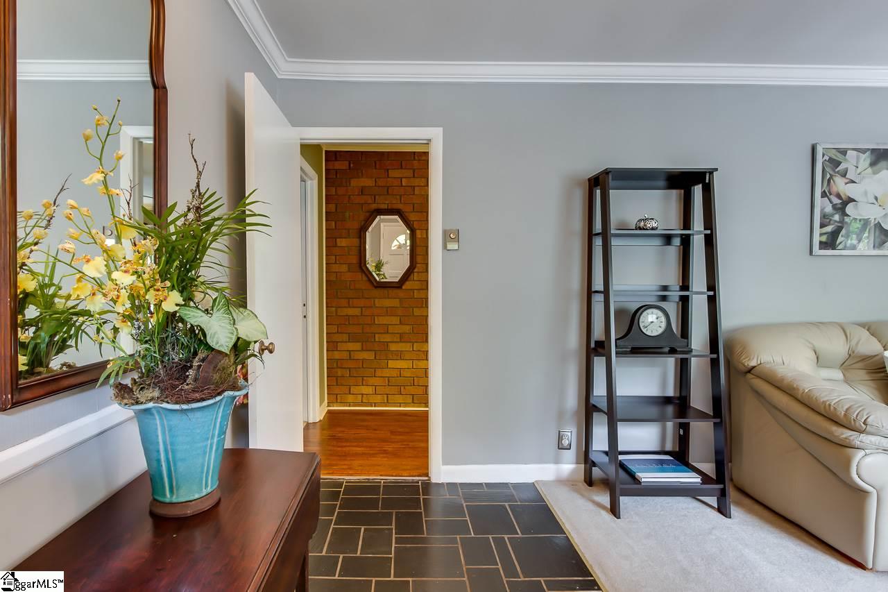 1 Ravensworth Road Taylors, SC 29687 - Photo 6 of 34 Gallery Image 6