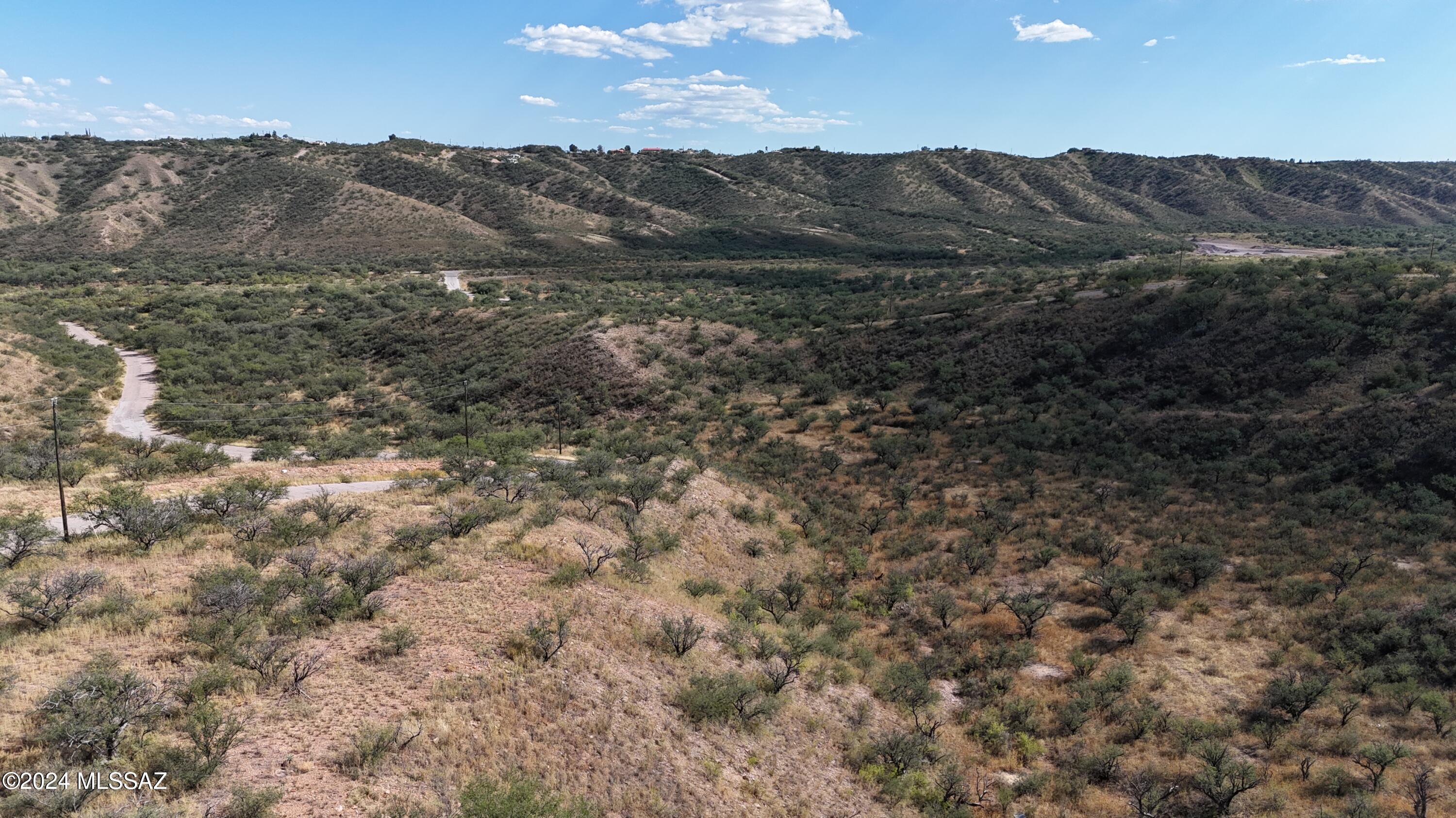 1107 Via Jacaranda, Unit 41 Rio Rico, AZ 85648 - Photo 5 of 13