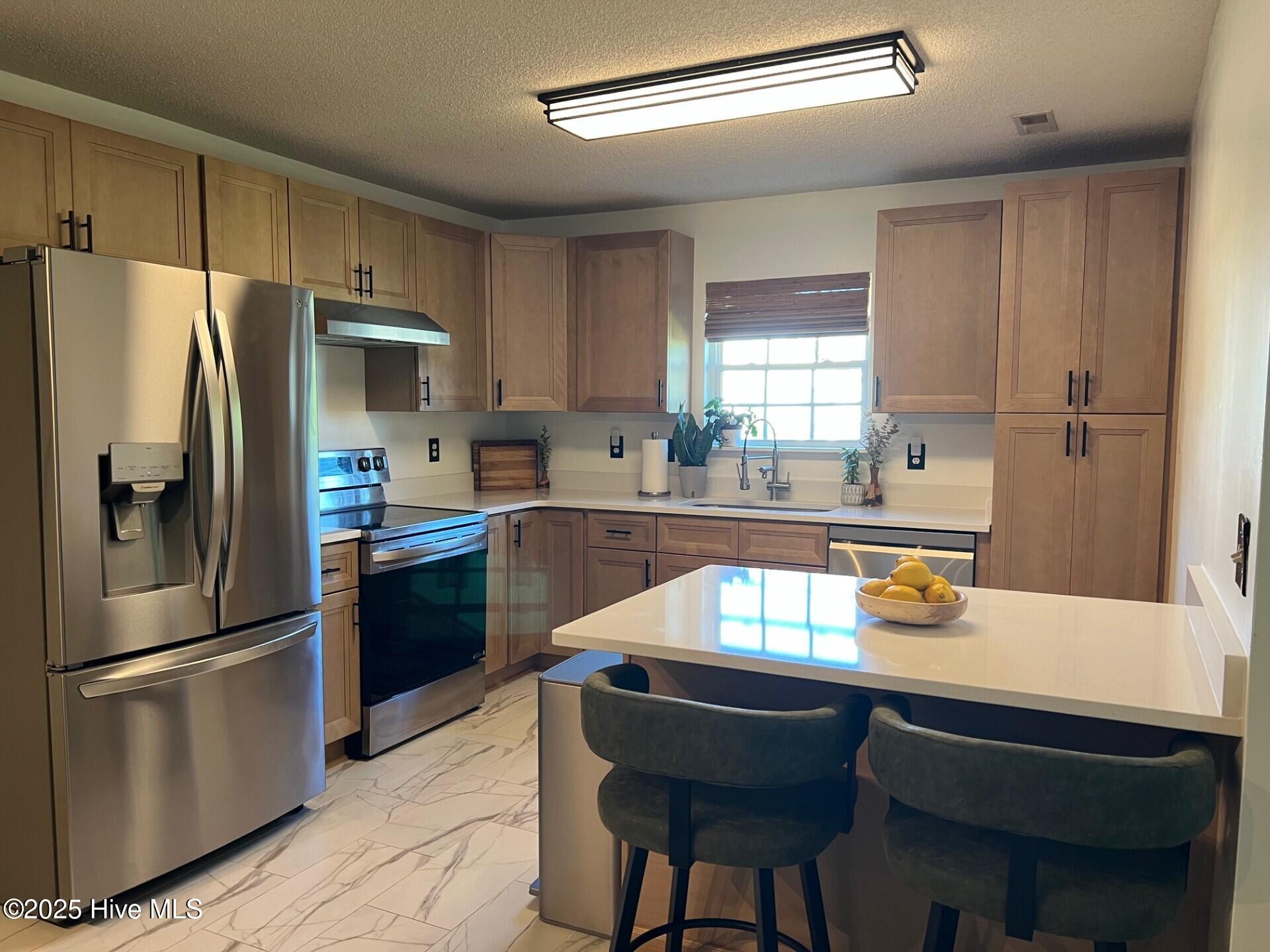 8667 Orchard Loop Road Leland, NC 28451 - Photo 3 of 13 3-KITCHEN