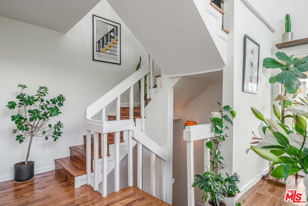24 Westwind Street, Unit C Marina del Rey, CA 90292 - Photo 14 of 35 a view of entryway with flower pots