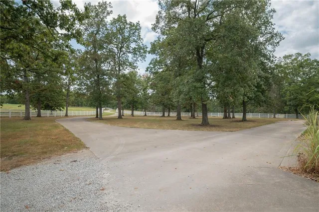 $4,490,000 | 731 Northwest 35th Lane, Lamar, MO 64759