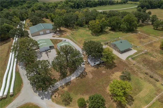 $4,490,000 | 731 Northwest 35th Lane, Lamar, MO 64759